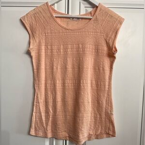 Cato Women’s Size Medium Peach Cap Sleeve Scoop Neck Textured T-Shirt Top